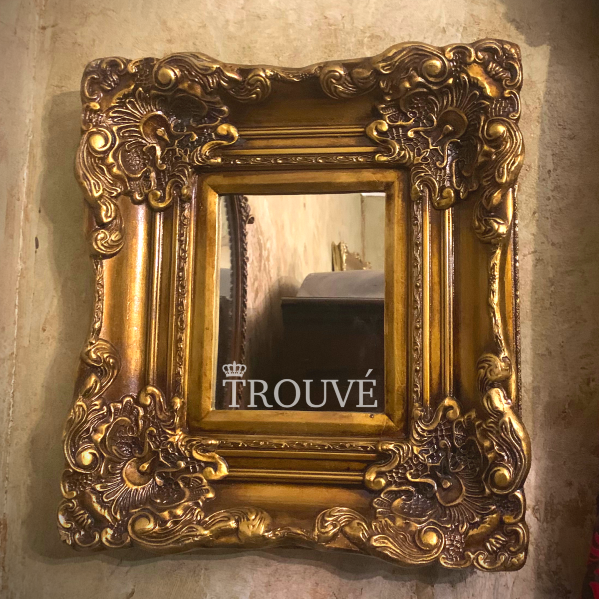 Gilded rococo mirror