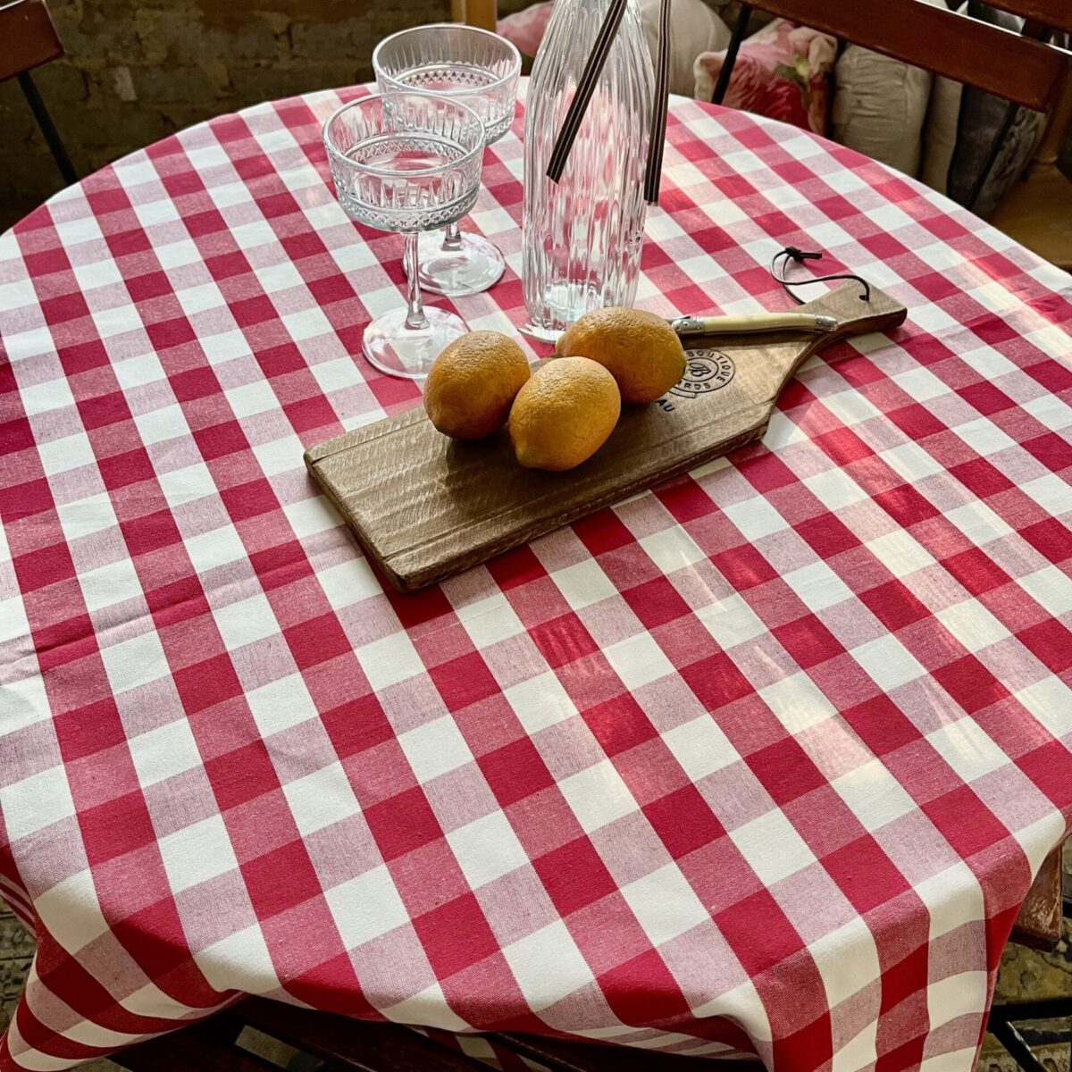 Red & White Checkered Table Cloth